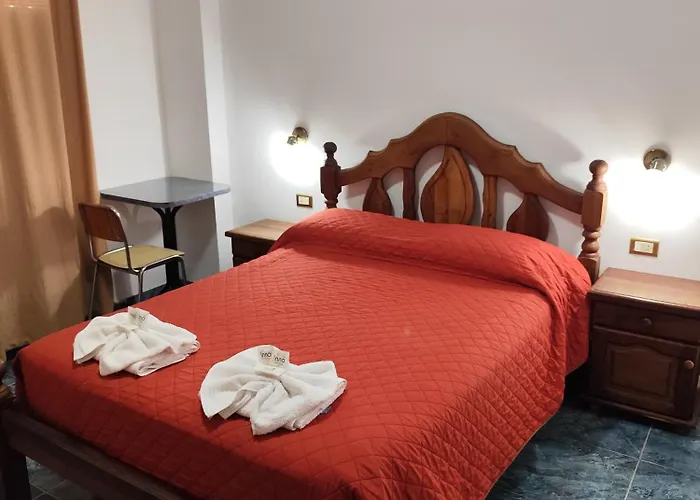 Victor Hotel